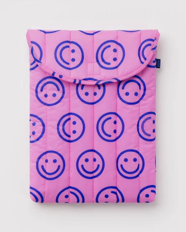 Puffy Laptop Sleeve 16" - Pop Pink Happy - Material: ripstop-nylon
