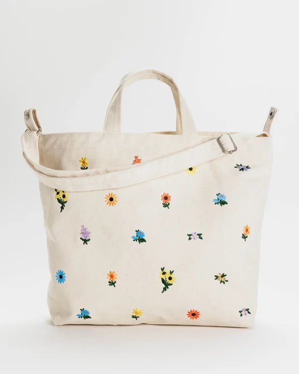 Horizontal Zip Duck Bag - Embroidered Ditsy Floral - Material: canvas