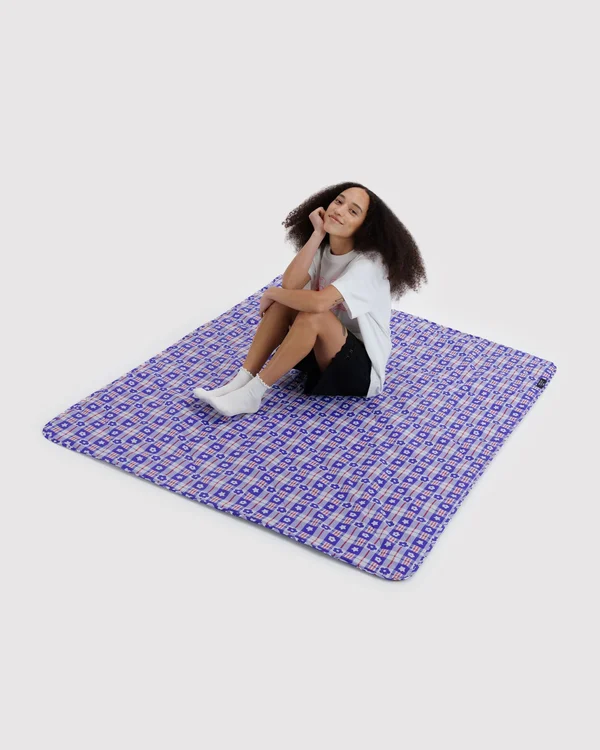 Puffy Picnic Blanket - Market Plaid Blue - Material: ripstop-nylon