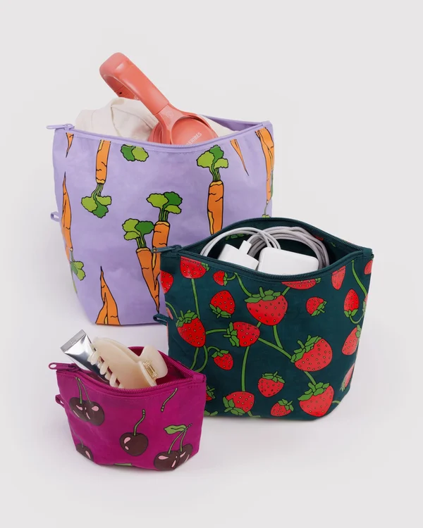 Go Pouch Set - Carrots & Berries - Material: heavyweight-nylon
