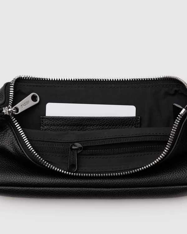 Recycled Leather Pochette - Black - Size: OS